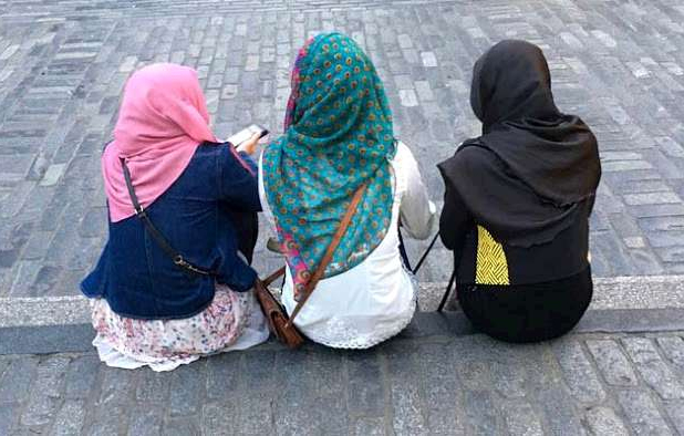 'ਕੁਆਰਾਪਨ' ਕਾਇਮ ਰੱਖਣ ਲਈ ਔਰਤਾਂ ਅਪਣਾ ਰਹੀਆਂ ਹਨ ਅਜਿਹੇ ਤਰੀਕੇ