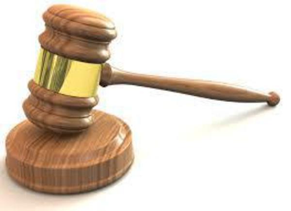 cases registered against 3 women for theft of battery from city cable office