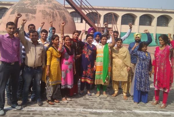 how long do train teachers specialize in living skills 