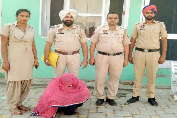 2500 ਨਸ਼ੀਲੀਆਂ ਗੋਲੀਆਂ ਸਣੇ ਮਹਿਲਾ ਕਾਬੂ