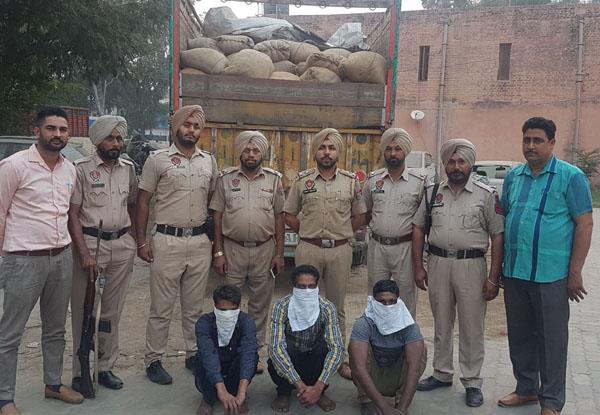 three arrested including 400 sticks of stolen