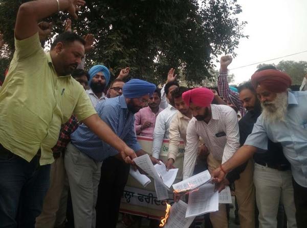 teachers copies of school closure orders