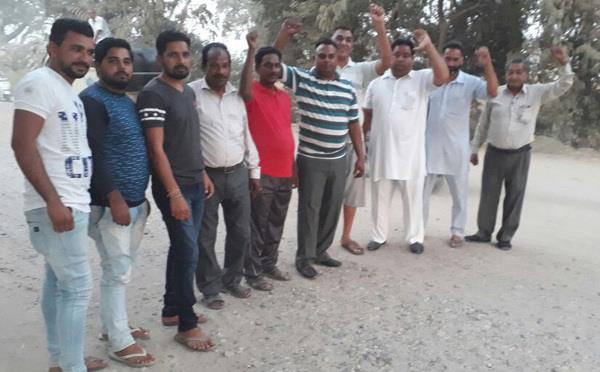 village slogans against khastahal road