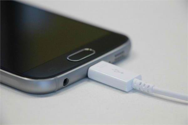 smartphones will now be charged in just seconds