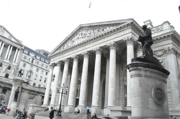 9year jail term including a punjabi youth under a robbery case in london bank