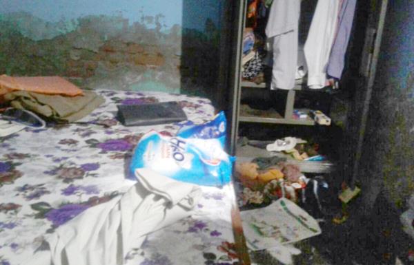 stolen day day in two houses