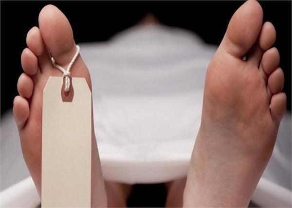 death in the hands of a machine during a muscle mass