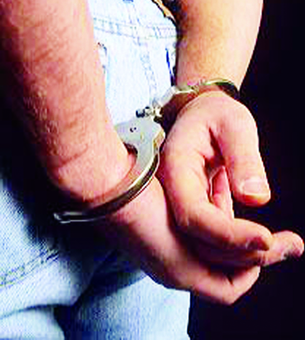 ਭਾਰੀ ਮਾਤਰਾ ''ਚ ਨਸ਼ੀਲੇ ਪਦਾਰਥ ਬਰਾਮਦ