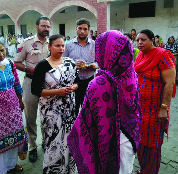 ਜੱਜ ਸਾਹਿਬ! ਪੇਸ਼ੀ ਦੌਰਾਨ ਜੇਲ ''ਚ ਤਿਆਰ ਖਾਣਾ ਨਾਲ ਲਿਜਾਣਾ ਨਹੀਂ ਹੁੰਦਾ ਨਸੀਬ