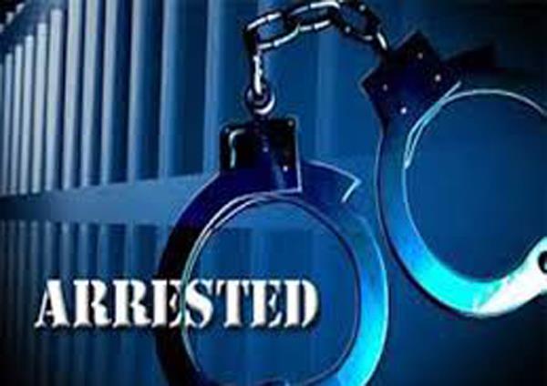 4 arrested  including illicit liquor