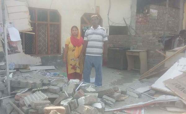 ਨਿਗਮ ਨੇ ਗਰੀਬ ਪਰਿਵਾਰ ਦੀ ਦੁਕਾਨ ਕੀਤੀ ਢਹਿ-ਢੇਰੀ