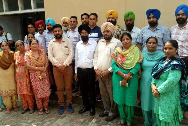 coordinating paramedical staff forced to duty without pay