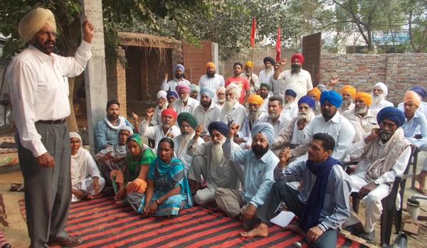 a rally rally in tapia against the center and the state government