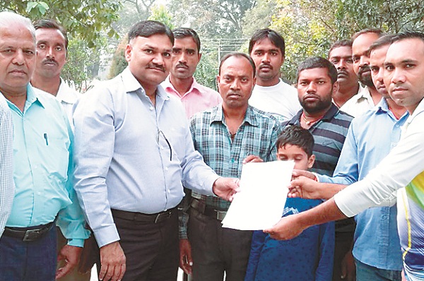 ਮਿਹਨਤੀ ਰੇਹੜੀ ਵਾਲਿਆਂ ਦੀ ਖੋਹੀ ਜਾ ਰਹੀ ਹੈ ਰੋਜ਼ੀ-ਰੋਟੀ : ਮਹੇਸ਼ ਗੁਪਤਾ