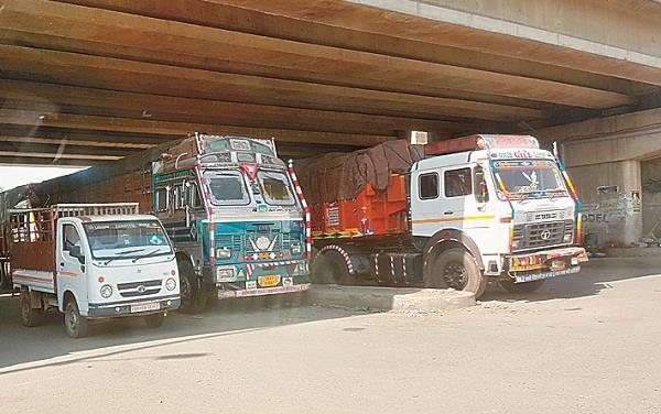 challan of illegal parking carts