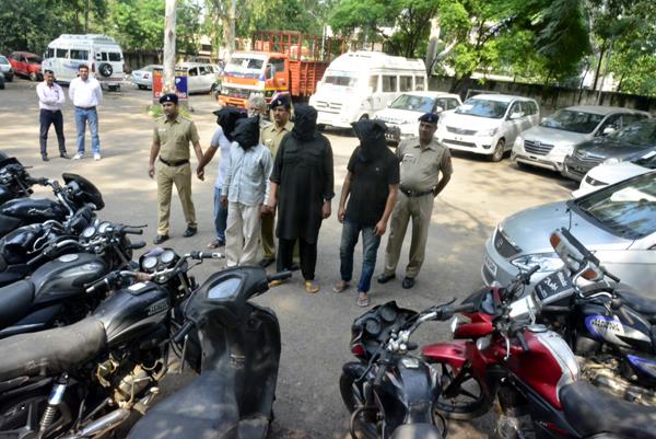 five members of the gang  who sell steam from four states arrested