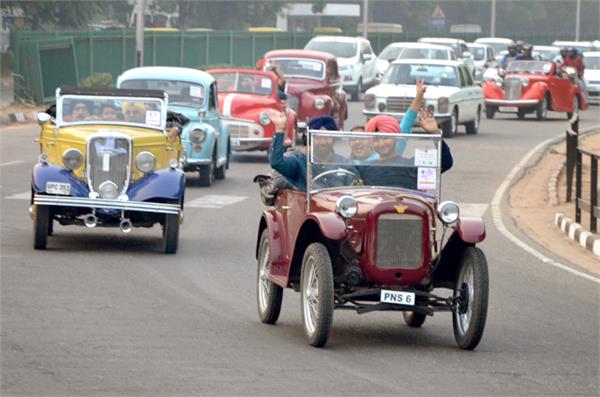 vintage car rally