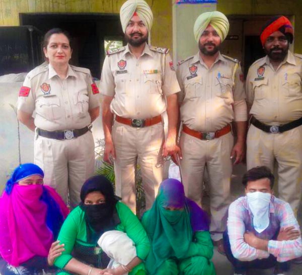 ਹਾਈਵੇ ਸੈਕਸ ਰੈਕਟ ਦਾ ਭਾਂਡਾ ਭੱਜਾ, ਸਰਗਣੇ ਸਣੇ 4 ਗ੍ਰਿਫਤਾਰ