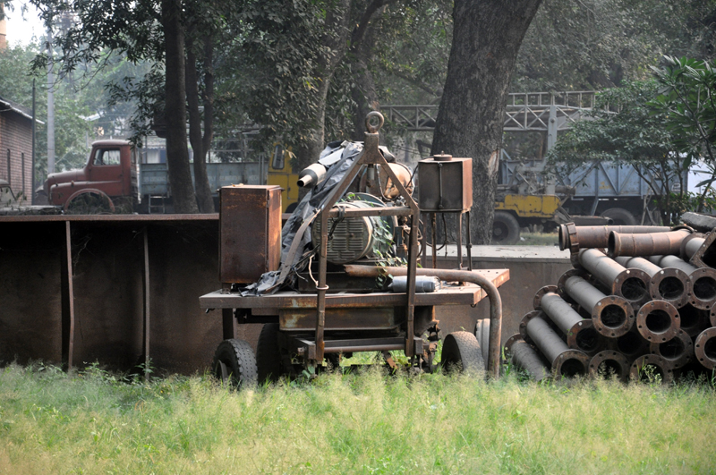 ਦਹਾਕਿਆਂ ਤੋਂ ਖੁੱਲ੍ਹੇ ਅਸਮਾਨ ਹੇਠ ਰੁਲ ਰਿਹੈ ਕਰੋੜਾਂ ਦਾ ਬੇਸ਼ਕੀਮਤੀ ਸਾਮਾਨ