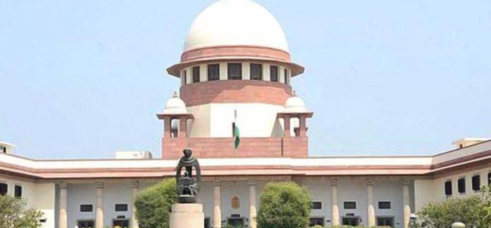 ਆਧਾਰ ਨਾਲ ਬੈਂਕ ਖਾਤਾ ਲਿੰਕ ਕਰਨ ਖਿਲਾਫ ਸੁਪਰੀਮ ਕੋਰਟ ''ਚ ਪਟੀਸ਼ਨ