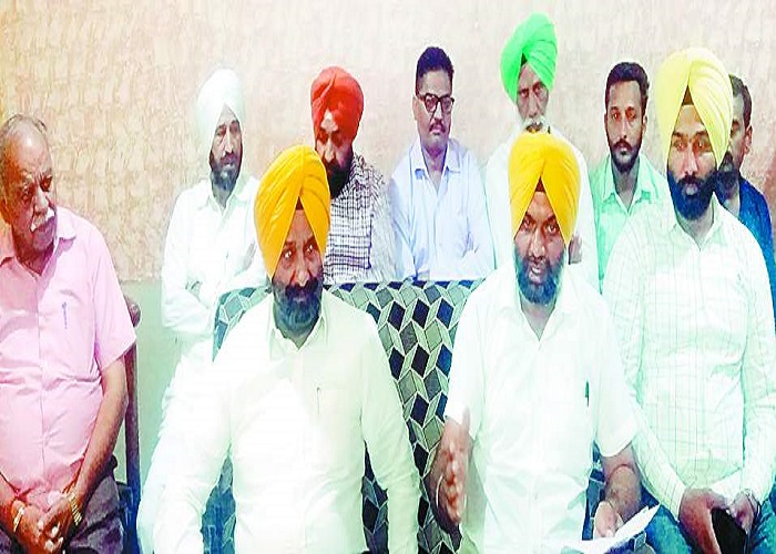 ਅਕਾਲੀ-ਭਾਜਪਾ ''ਤੇ ਝੂਠੇ ਪਰਚੇ ਰਾਹੀ ਕਾਂਗਰਸੀ ਨੇਤਾ ਦੇ ਰਹੇ ਨੇ ਗੰਦੀ ਰਾਜਨੀਤੀ ਦਾ ਸਬੂਤ : ਬੱਬੇਹਾਲੀ