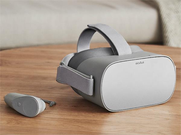stand alone virtual reality headset introduced by oculus