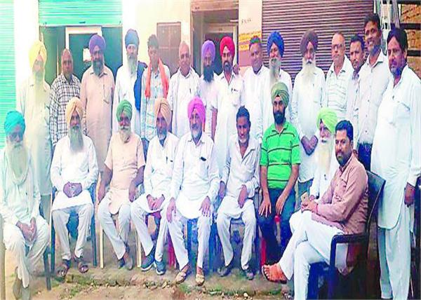 farmers  paddy  arati union