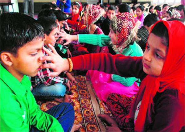 the festival of bhai duj is being celebrated in nepal