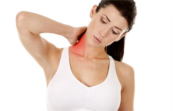 use this home remedies to relieve neck pain