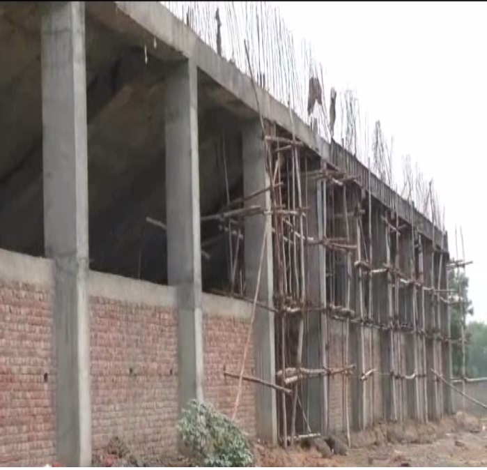 ਤਲਵੰਡੀ ਸਾਬੋ ''ਚ ਸਿਆਸਤ ਦੀ ਭੇਂਟ ਚੜ੍ਹੇ ਸਟੇਡੀਅਮ