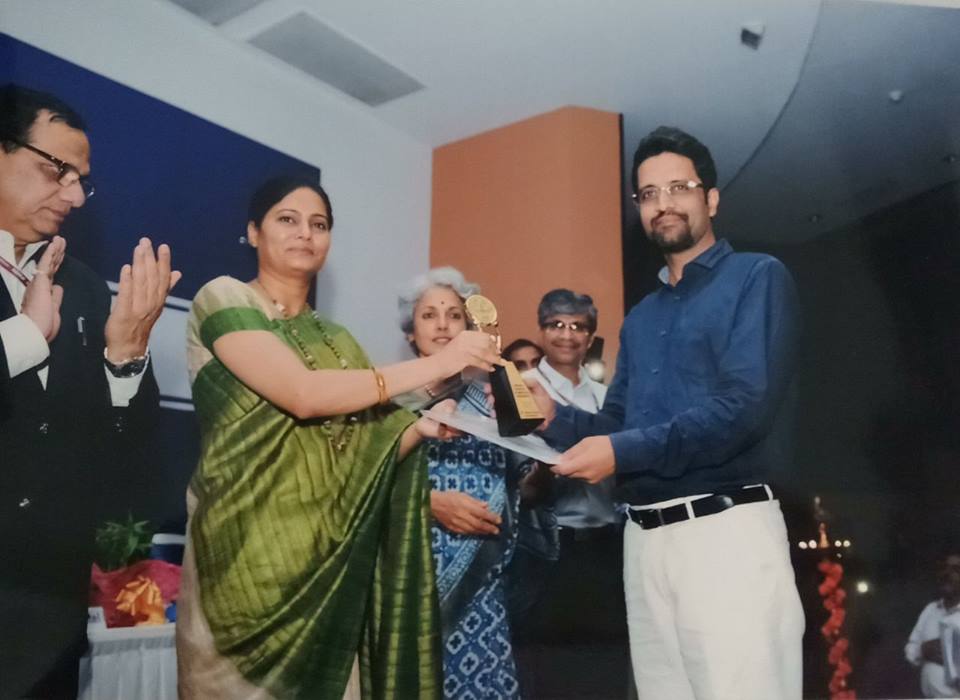 ਰਿਸਰਚ ਖੇਤਰ ''ਚ ਵਧੀਆ ਕੰਮ ਕਰਨ ਵਾਲੇ ''ਪੀ. ਜੀ. ਆਈ.'' ਦੇ 10 ਡਾਕਟਰ ਸਨਮਾਨਿਤ