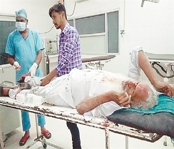 road accident   wounded