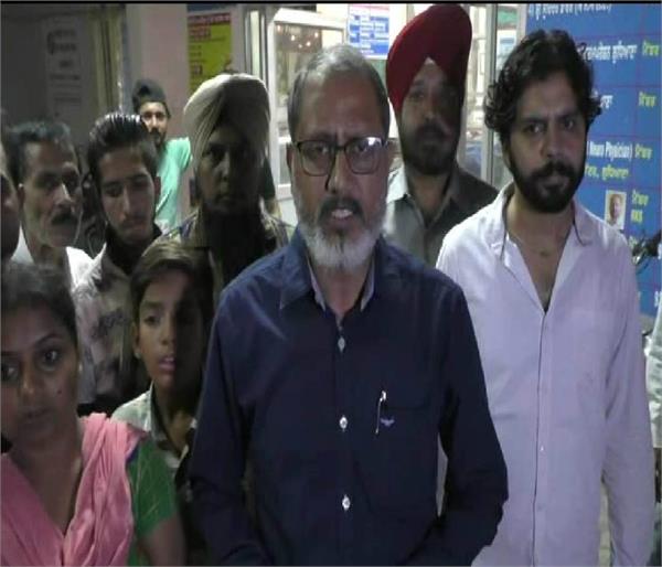 bjp leader praveen bansal  civil hospital doctor