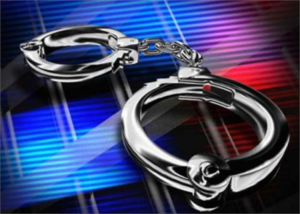 police  weapon  robbery