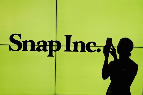 snapchat cuts in recruitments next year