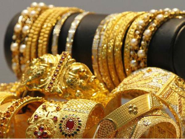 gold costs rs 350  silver drops 250 rupees