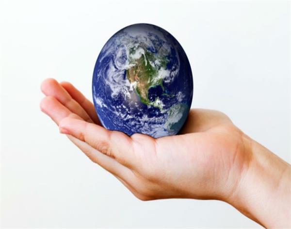 the earth kept roaming