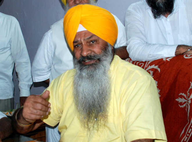 ਬਲਾਤਕਾਰ ਦੀ ਵਾਇਰਲ ਵੀਡੀਓ ਕਾਰਨ ਸੁੱਚਾ ਸਿੰਘ ਲੰਗਾਹ ਅਰਸ਼ ਤੋਂ ਫਰਸ਼ ''ਤੇ, ਵਿਰੋਧੀਆਂ ਨੇ ਖੋਲ੍ਹਿਆ ਮੋਰਚਾ