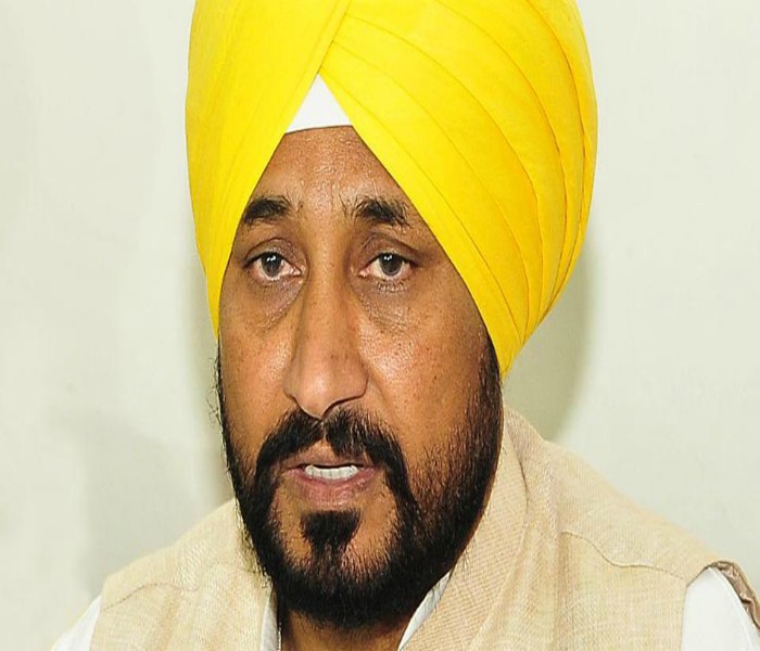 ਲੰਗਾਹ ਮਾਮਲੇ ''ਤੇ ਸੁਖਬੀਰ ਬਾਦਲ ਨੂੰ ਅਕਾਲ ਤਖਤ ''ਤੇ ਕੀਤਾ ਜਾਵੇ ਤਲਬ: ਚਰਨਜੀਤ ਸਿੰਘ