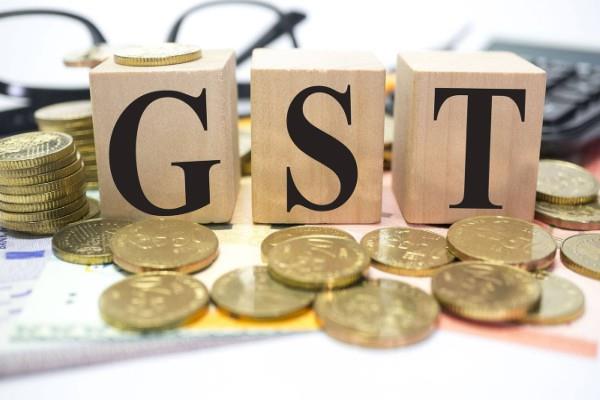 customs will get in bank account registered department  g s  t  refund