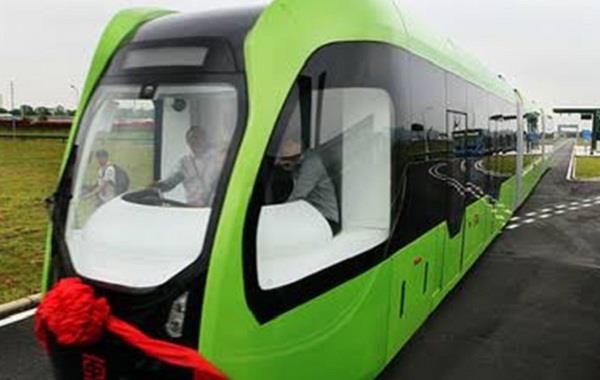 world s first smartest train run on the road