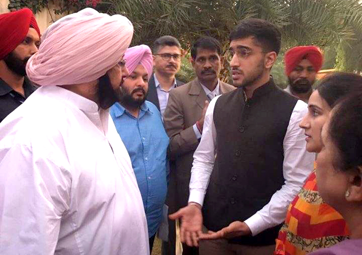 ਅਮਰਿੰਦਰ ਨੇ ਜਨਤਾ ਦੀਆਂ ਸ਼ਿਕਾਇਤਾਂ ਸਮਾਂਬੱਧ ਹੱਲ ਕਰਨ ਦੇ ਦਿੱਤੇ ਨਿਰਦੇਸ਼