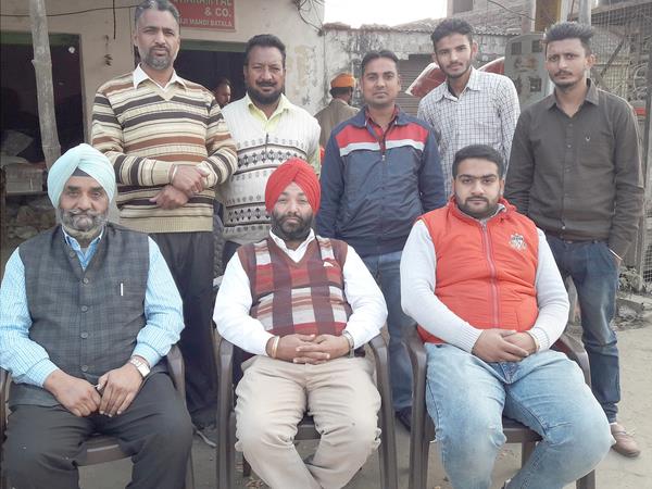 badal government looted farmers in 10 year state  boota singh