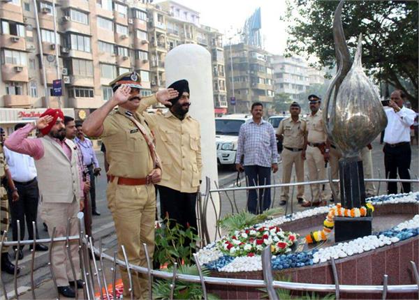 bitta presented floral tributes