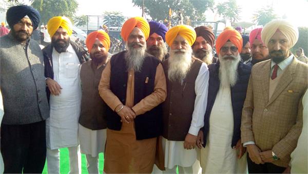 private sugar mill owners
