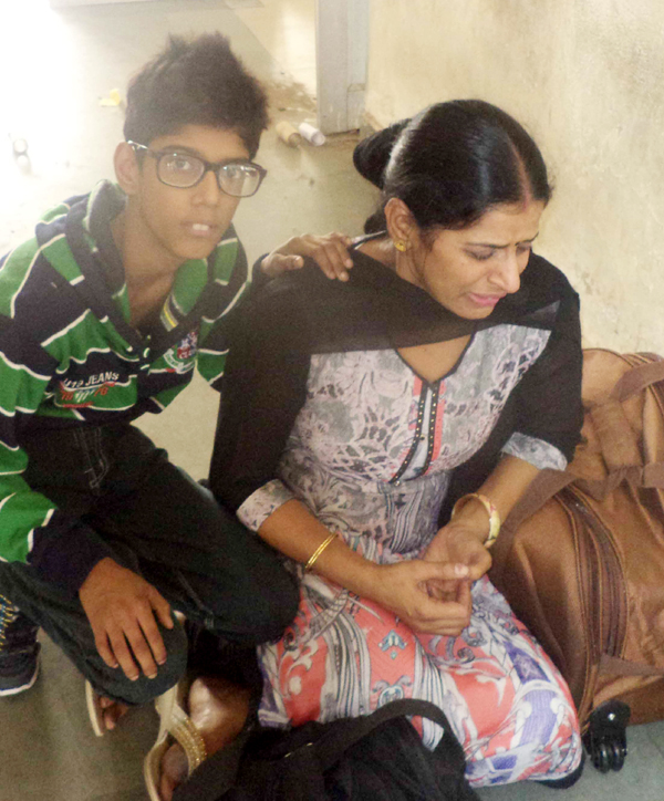 ਦਿਨ-ਦਿਹਾੜੇ ਰੇਲਵੇ ਸਟੇਸ਼ਨ ਤੋਂ ਔਰਤ ਦਾ ਪਰਸ ਉਡਾਇਆ