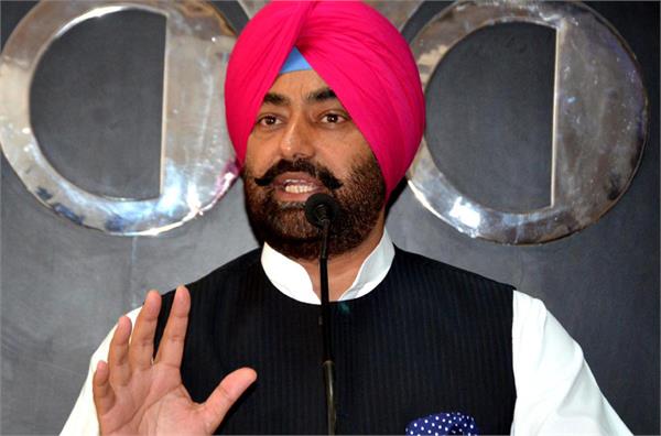 war in aap because of khaira