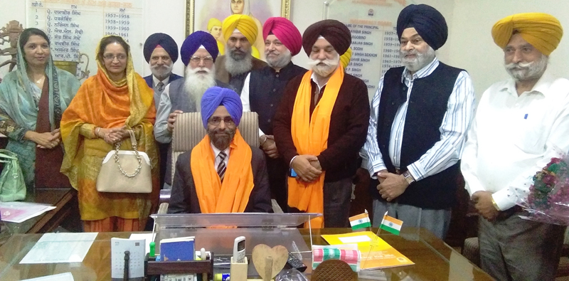 ਧਰਮ ਪ੍ਰਚਾਰ ਲਹਿਰ ''ਚ ਨੌਜਵਾਨਾਂ ਤੇ ਬੱਚਿਆਂ ਨੂੰ ਵੀ ਸ਼ਾਮਲ ਕੀਤਾ ਜਾ ਰਿਹੈ : ਪ੍ਰੋ. ਬਡੂੰਗਰ
