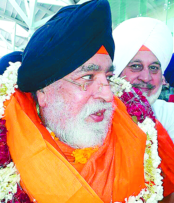 ਹਾਈ ਕੋਰਟ ਵਲੋਂ ਅਕਾਲੀ ਦਲ (ਬਾਦਲ) ਨੂੰ ਫਿਰ ਝਟਕਾ ਪਟਨਾ ਸਾਹਿਬ ''ਚ ਸਰਨਾ ਦੀ ਪ੍ਰਧਾਨਗੀ ਵਾਲੀ ਕਮੇਟੀ ਕੀਤੀ ਮੁੜ ਬਹਾਲ