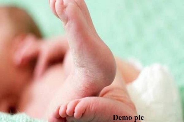 kaliyugi mother  s shameful artificial  sold her for some rupee